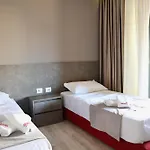 Meli Deluxe Aparthotel