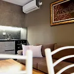 Meli Deluxe Apartahotel