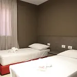 Meli Deluxe Apartahotel 3*