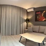 Meli Deluxe 3* Tirana