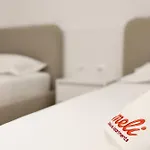 Meli Deluxe