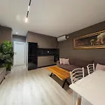 Meli Deluxe 3* Tirana