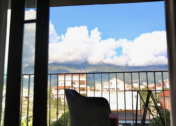 Meli Deluxe 3* Tirana